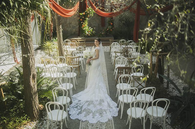 シンボルツリーに誓うセレモニー