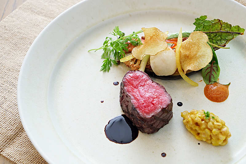 “食にとことんこだわる”ウエディング