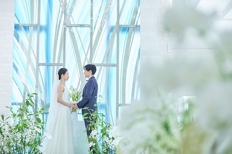 光の輝きが幸せを包み込む