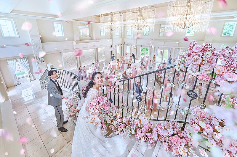 憧れの大階段で行うサプライズ入場