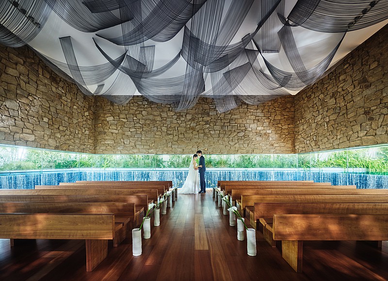 浮遊感を味わえる独立型チャペル