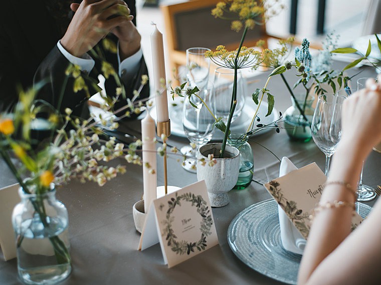 モダンテイストで上品なバンケット