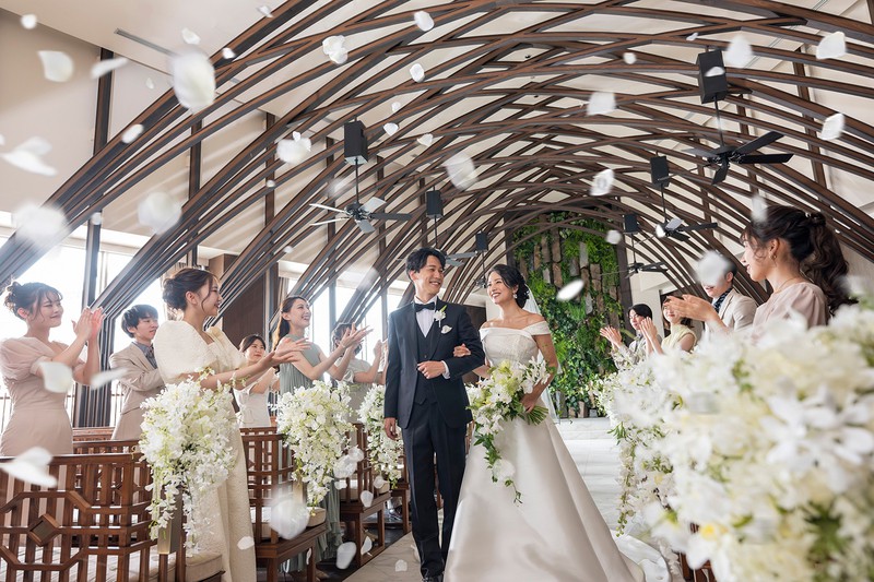 圧倒的に美しい大空間をドラマチックに彩る