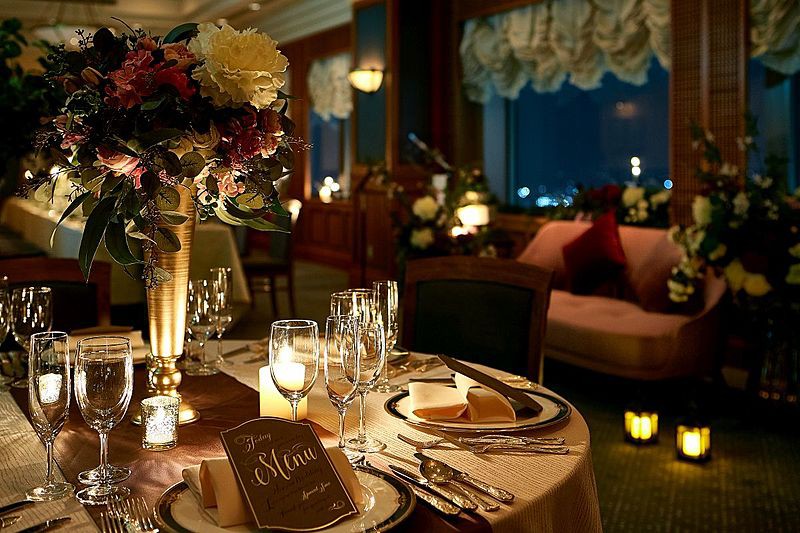 ナイトウェディング