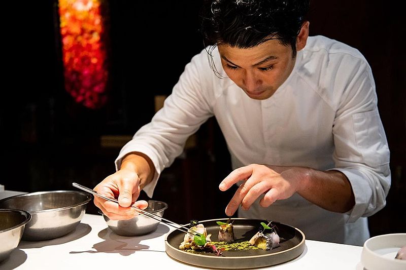 美しいフレンチソリューション料理