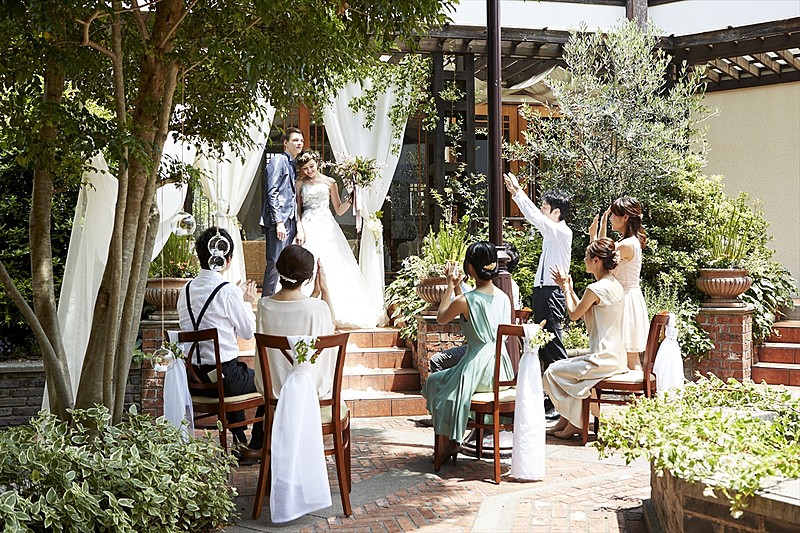 ガーデンでのアフターセレモニー