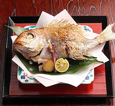 大切な記念日を華やかに彩る特別な料理