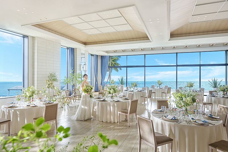 おふたりらしさが際立つナチュラルな白の空間「リノ」