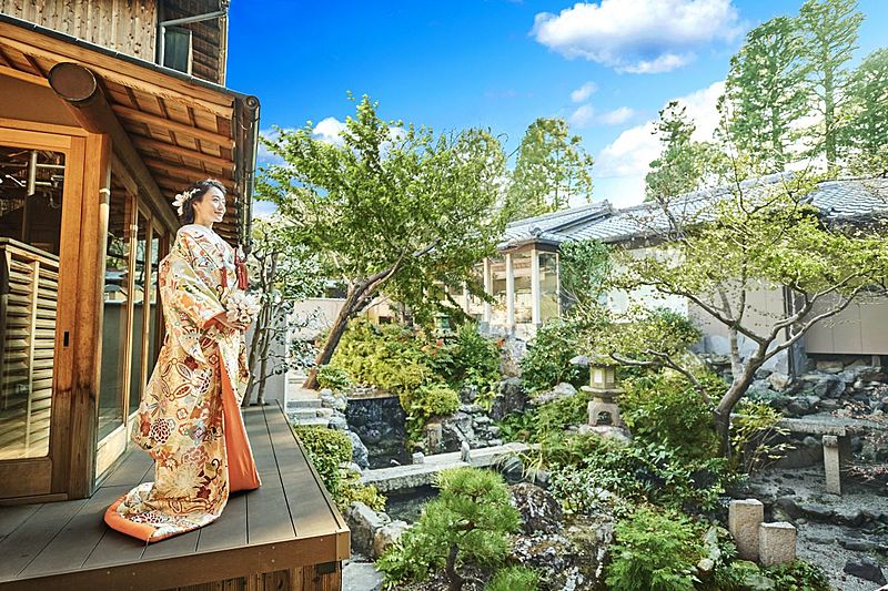 多くの著名人も愛でた四季折々の庭園を一望