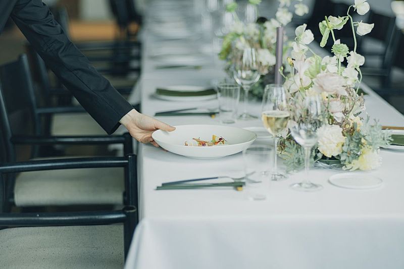レストランでの食事の楽しみ方をウェディングでも