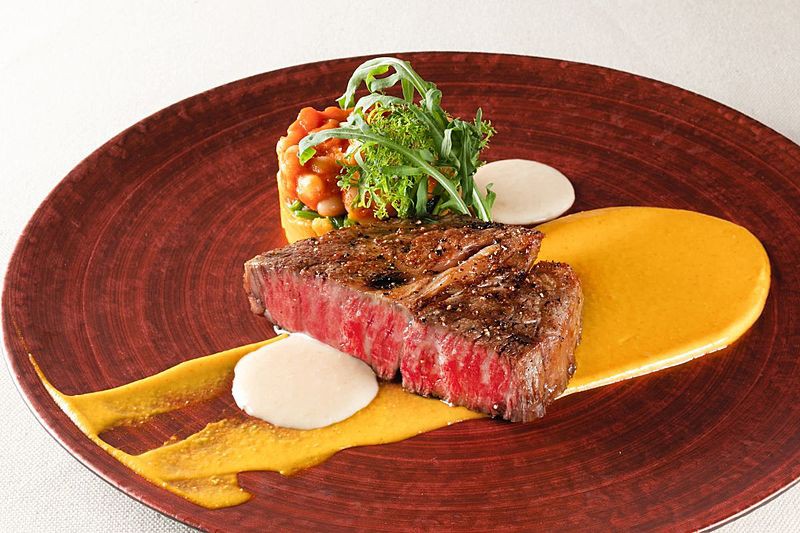 食材が主役になる一期一会の料理を提供