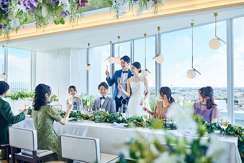 高層ビルの最上階に位置する天空の楽園、SAKURA SKY PALACE