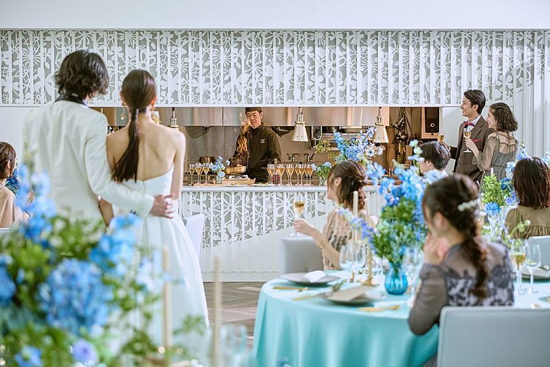 お料理も楽しむことが出来るオープンキッチン