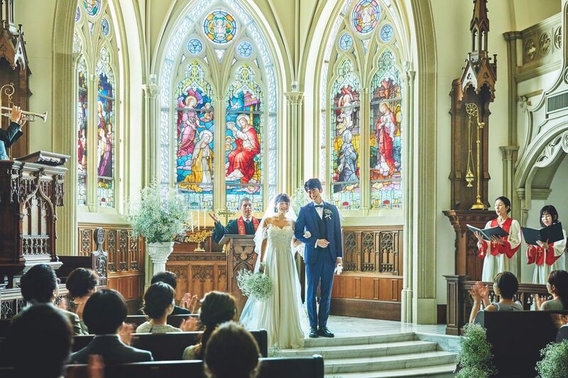 多彩な演出でおふたりらしい"唯一無二"の挙式を演出