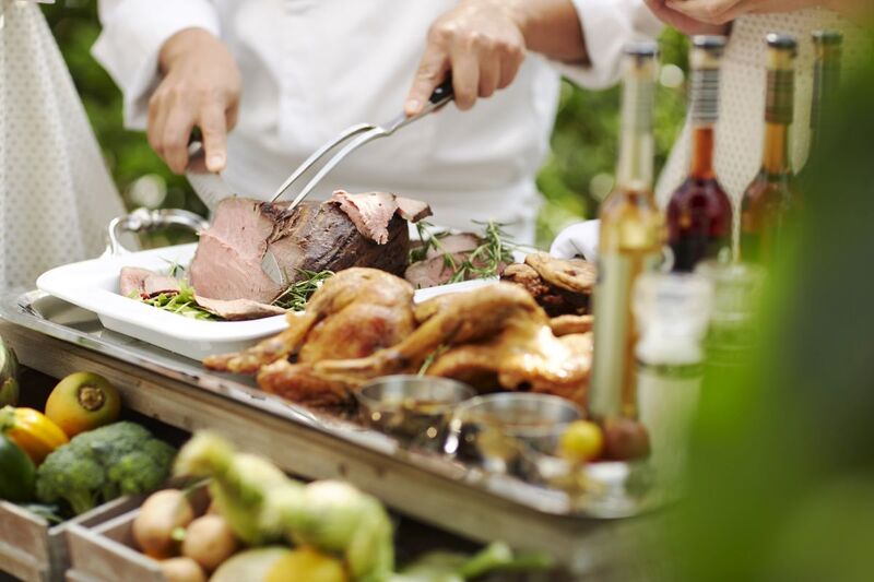 ゲストも嬉しいグリルビュッフェでおもてなし