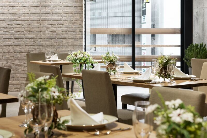 最大80名様着席可能（フルコースは60名様まで）