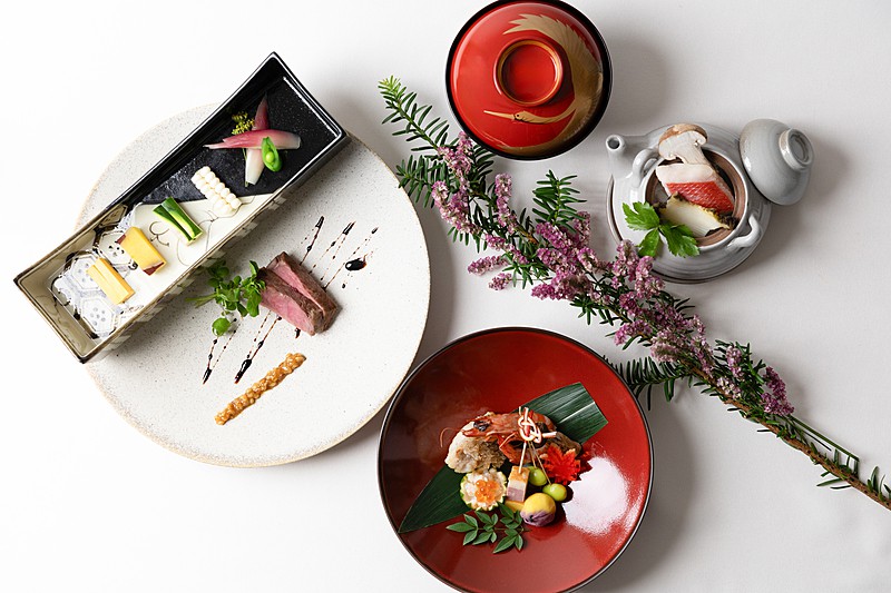 幅広い年齢のゲストに喜ばれる前菜からデザートまで組み合わせ自由なコース料理