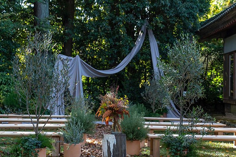 里山で誓う人前結婚式