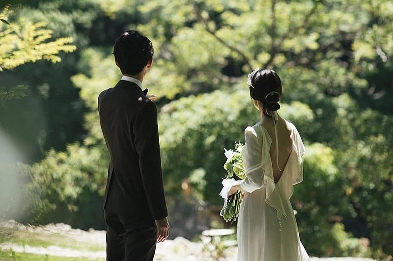 自然の中での結婚式
