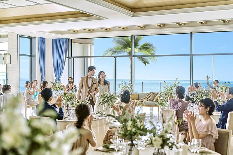 おふたりのスタイルに合わせてお選びいただける2つのバンケット