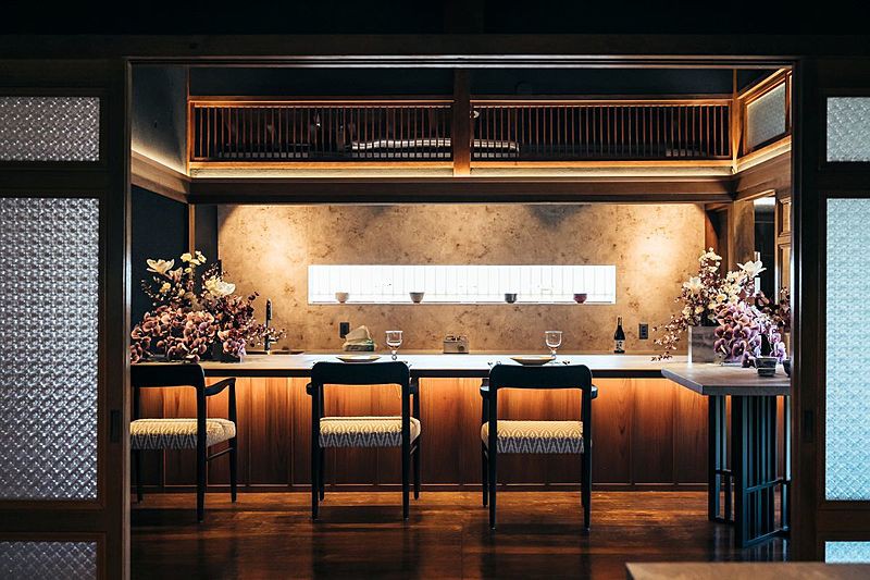 伝統とモダンを掛け合わせた贅沢空間