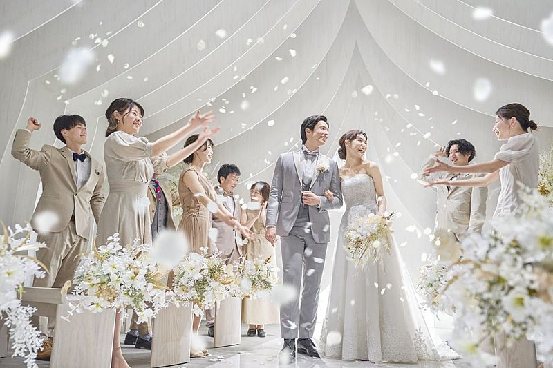 少人数専門の式場だから叶う温もり溢れるセレモニー