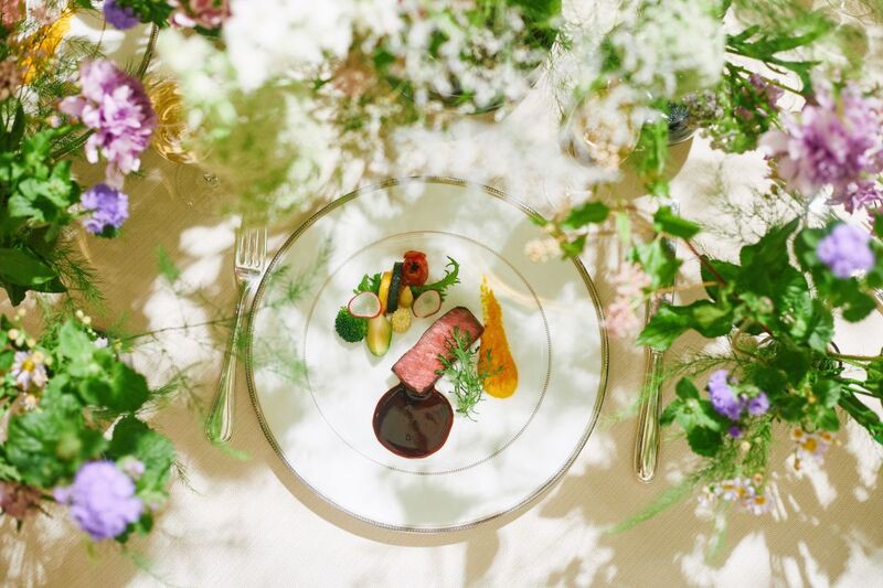 どの年代にも愛される彩り華やかな本格フレンチのコース料理