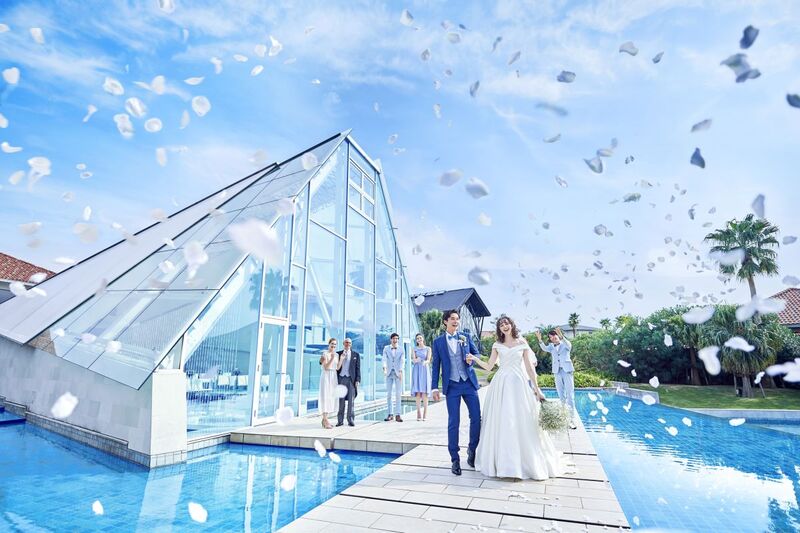 選べる2つの独立型チャペル