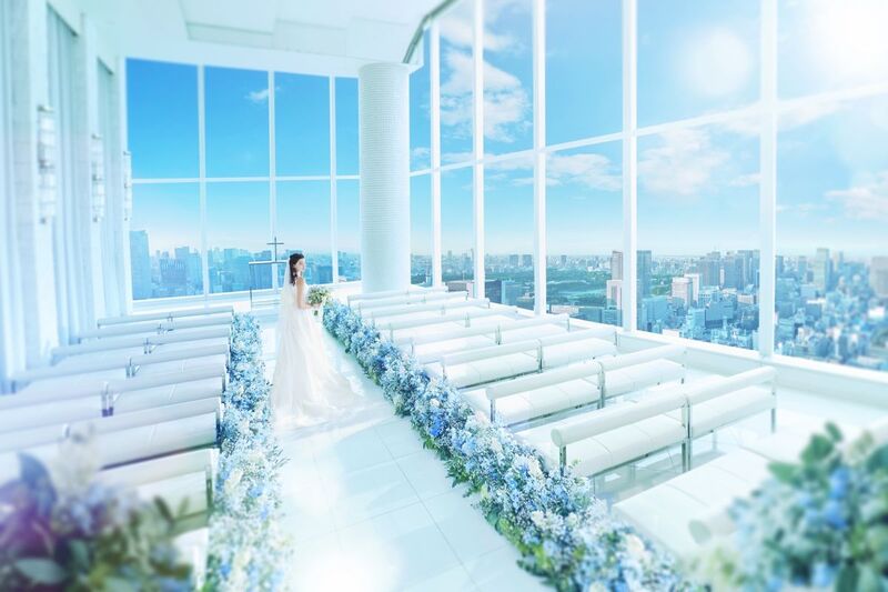 地上215m、絶景を望むスカイチャペル	
