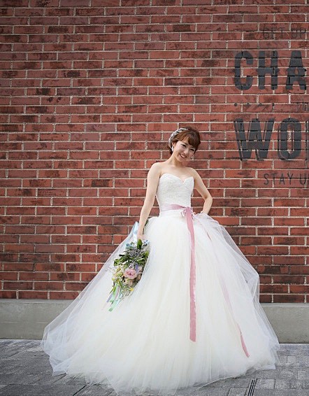 アミューズヴィーブライダル