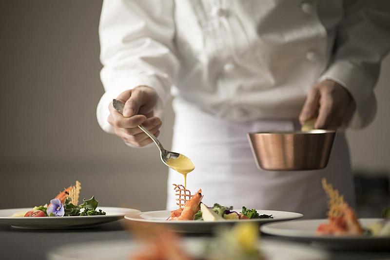 おもてなし派に、料理&サービス体験フェア【無料試食付き】