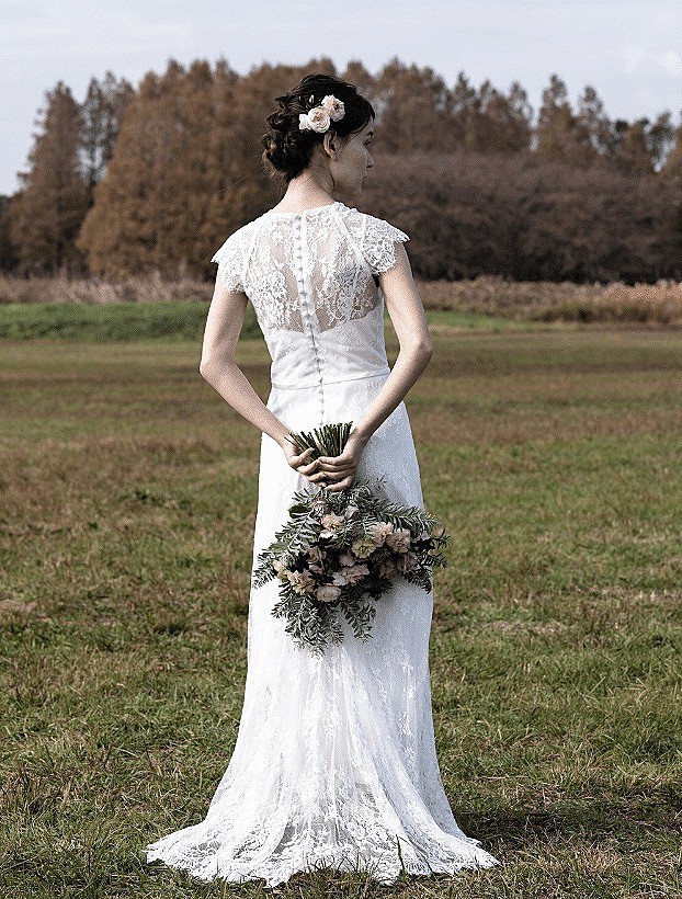 総レース クルーネック テールカットドレスを自分の結婚式で選びたいなら トキハナ 旧 Choole チュールウエディング