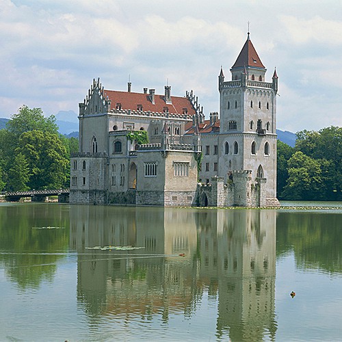 Beau Lac 8（ビュー レック）