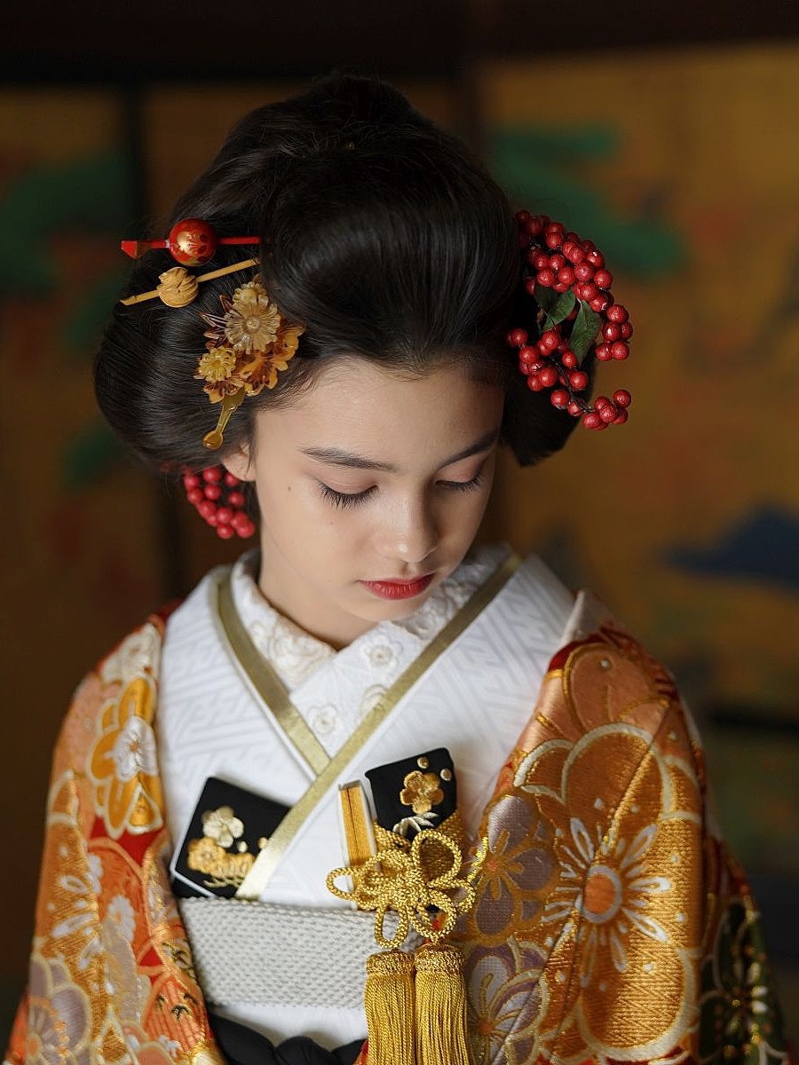 七宝梅重（赤）