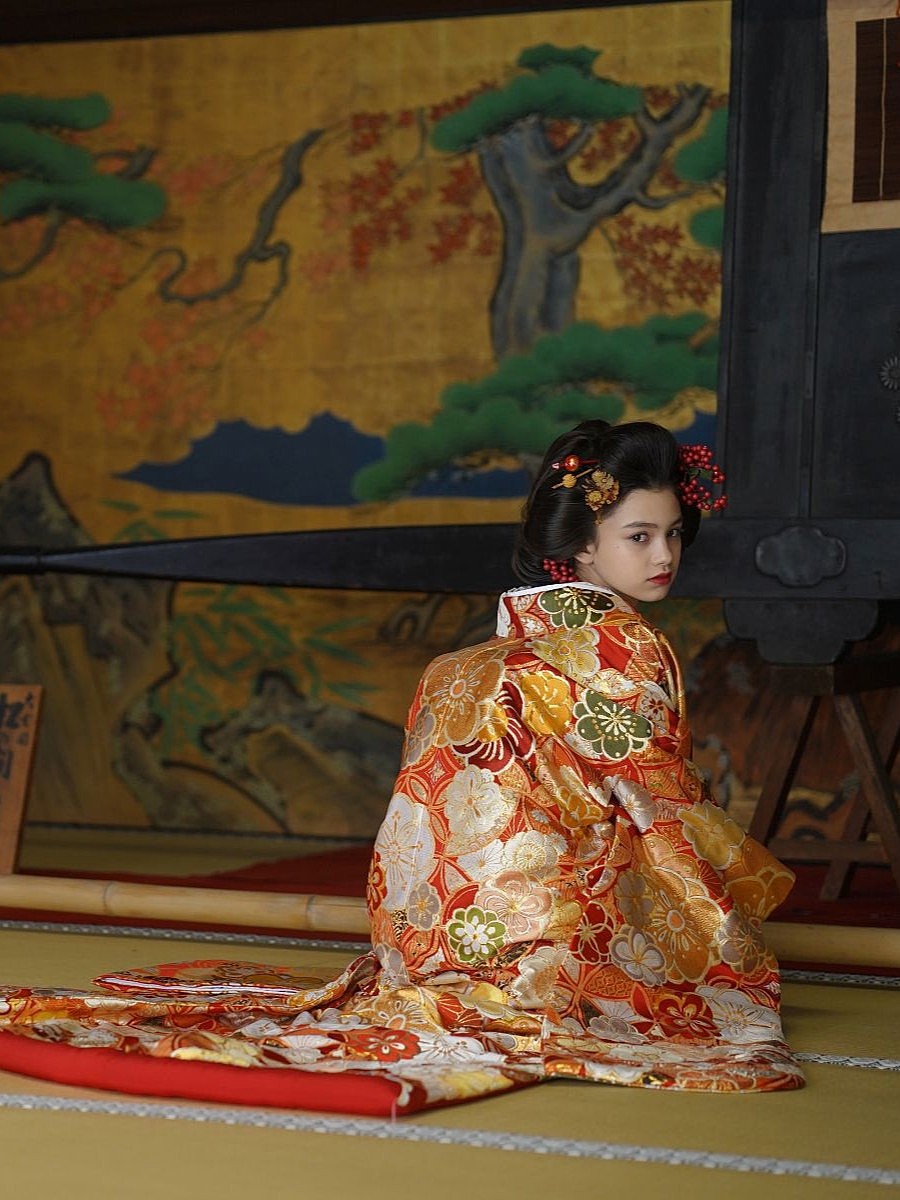 七宝梅重（赤）