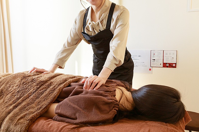 デコルテ美人姿勢改善×3回