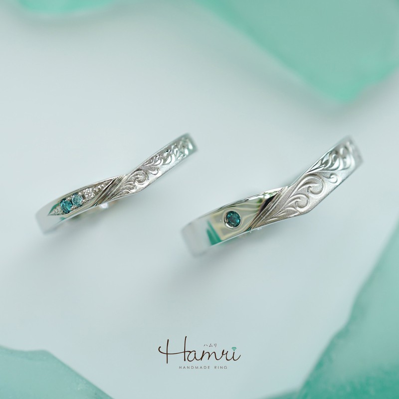 ハワイアンひねりの結婚指輪