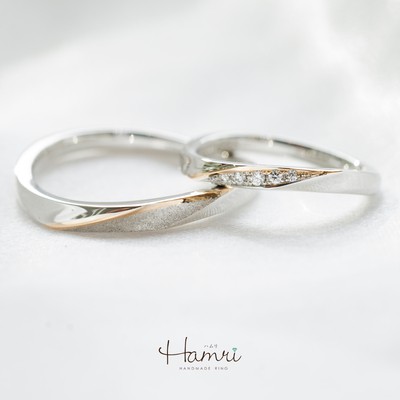 赤い糸の結婚指輪