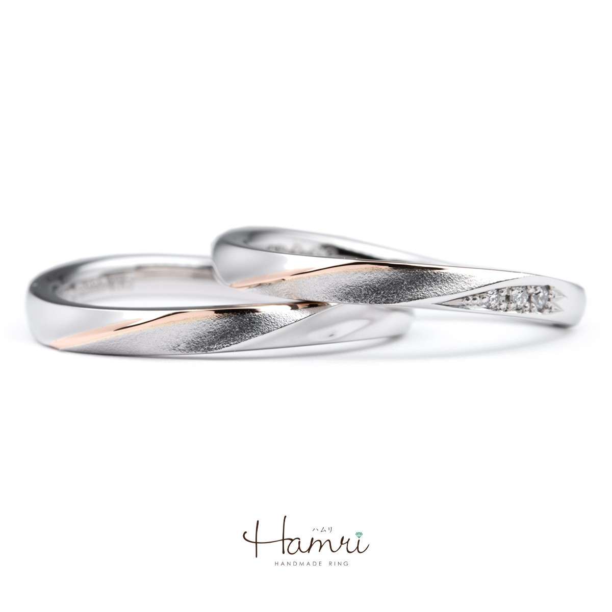 赤い糸の結婚指輪