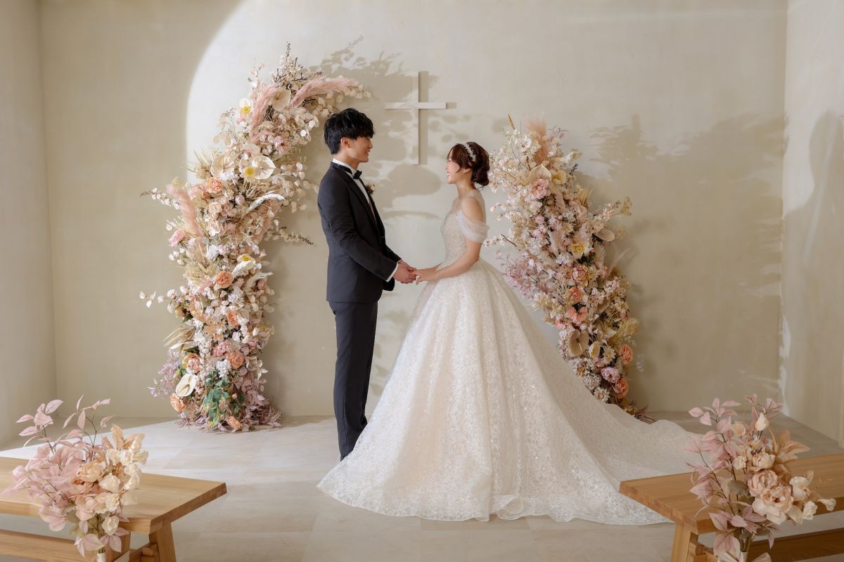【フォトウェディング】チャペルスタジオ