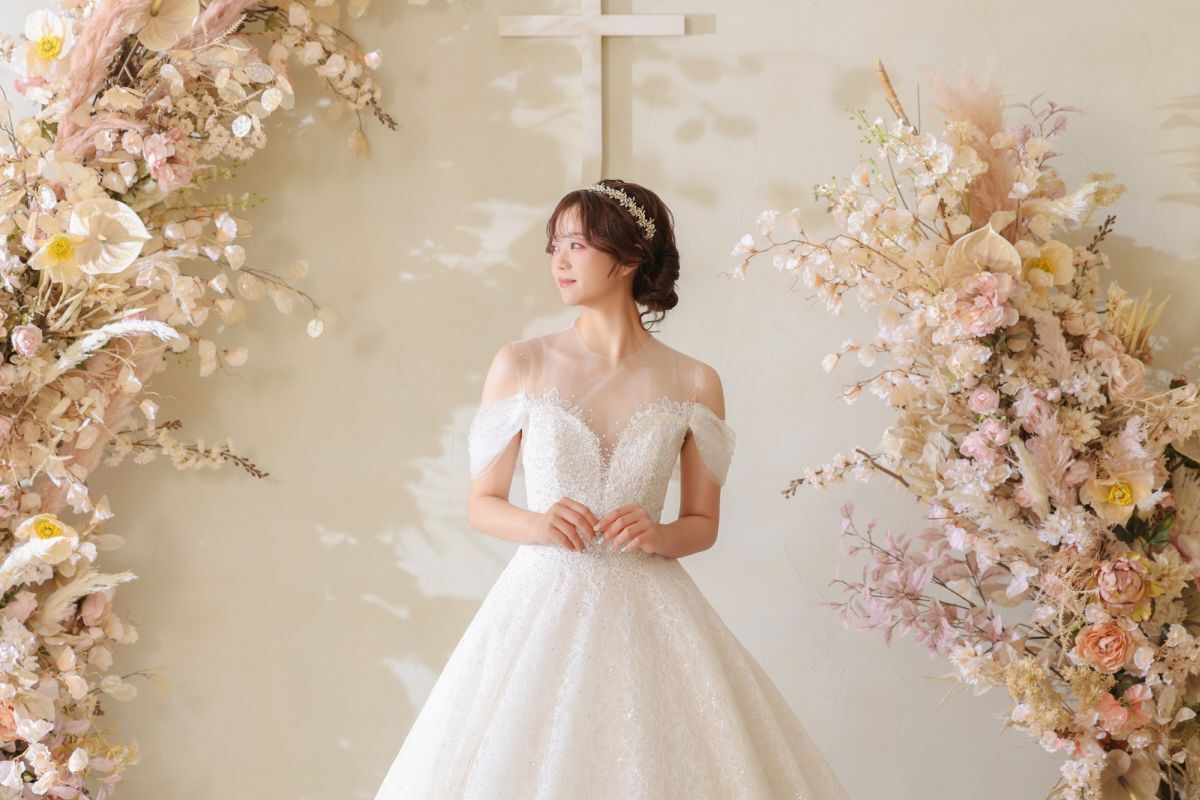 【フォトウェディング】チャペルスタジオ