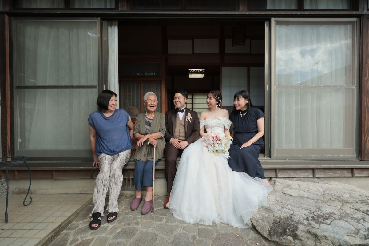 【家族・ペットと一緒に】洋装ロケーション