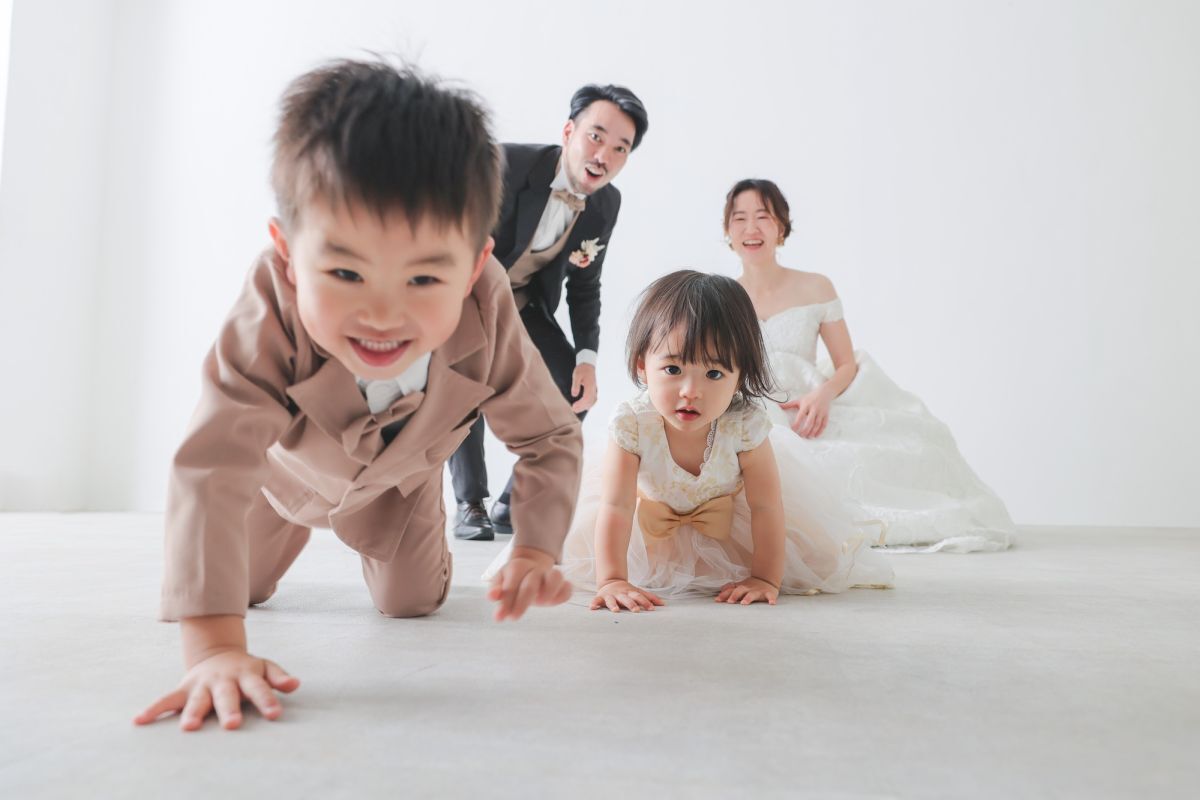 【家族・ペットと一緒に】洋装スタジオ/ハウススタジオ