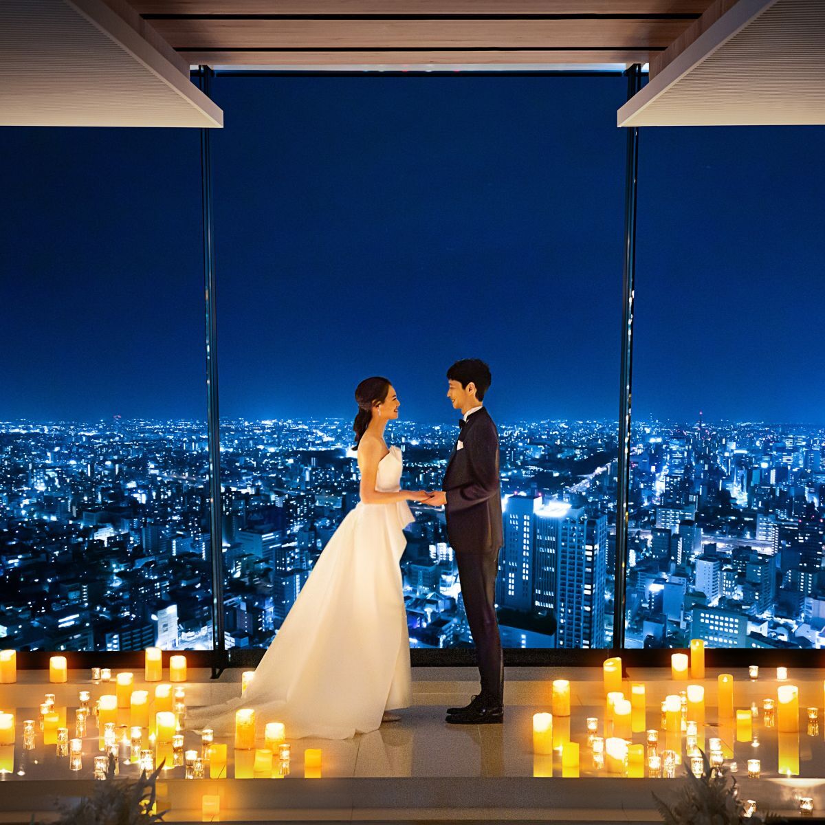 洋装1着チャペルフォト!MAISON8(メゾンエイト)◆最上階・地上180mの天空チャペル