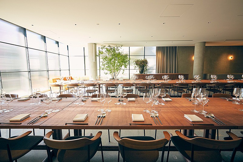 イワイ オモテサンドウ（IWAI OMOTESANDO）