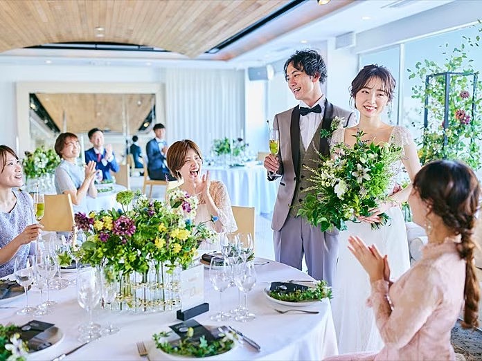 ザマグリット（THE MAGRITTE）