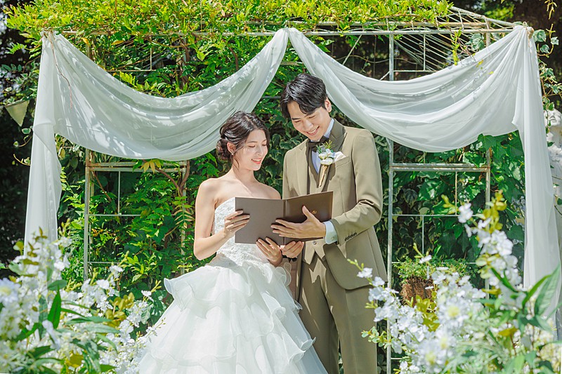 アンソレイエ（ENSOLEILLE）