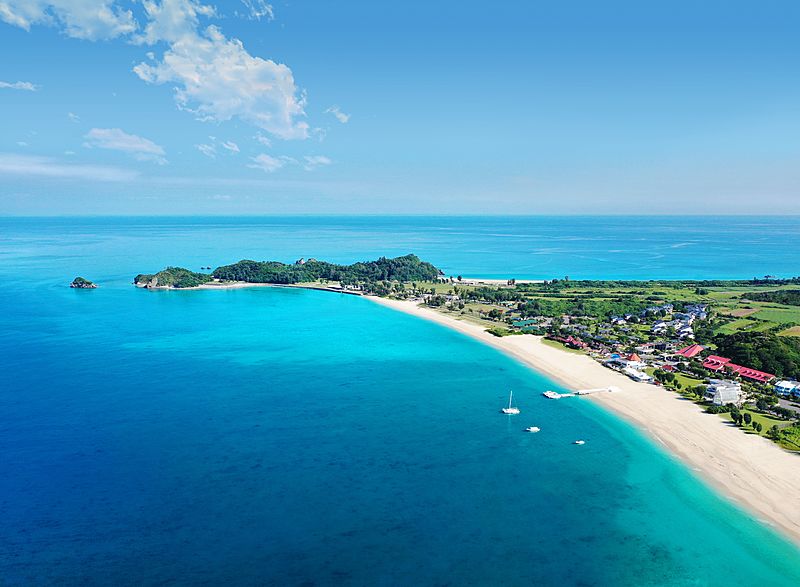 太陽が彩る自然の教会