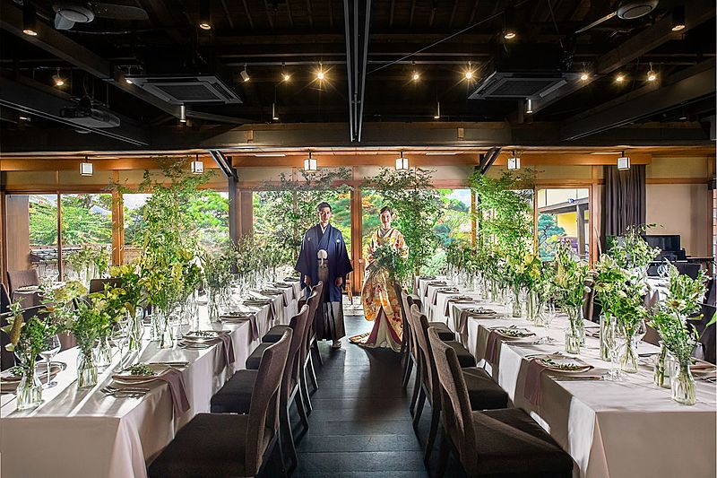 ザ・ガーデンダイニング弓絃葉（THE GARDEN DINING 弓絃葉 ）