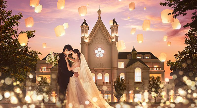 アニヴェルセル 白壁